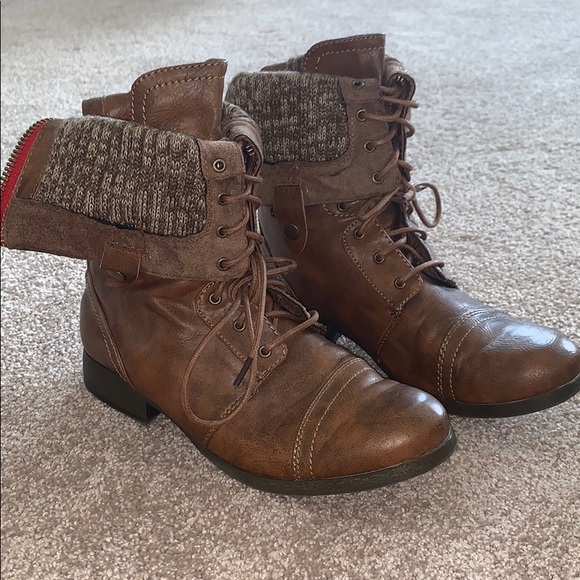 american eagle combat boots
